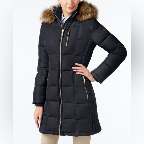 Michael Kors Jackets & Blazers - Michael Kors navy long puffer jacket women’s size XS